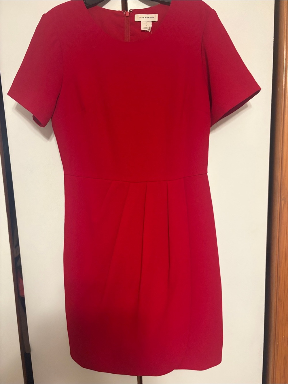 Club Monaco Red Short Sleeve Pleated Waist Dress